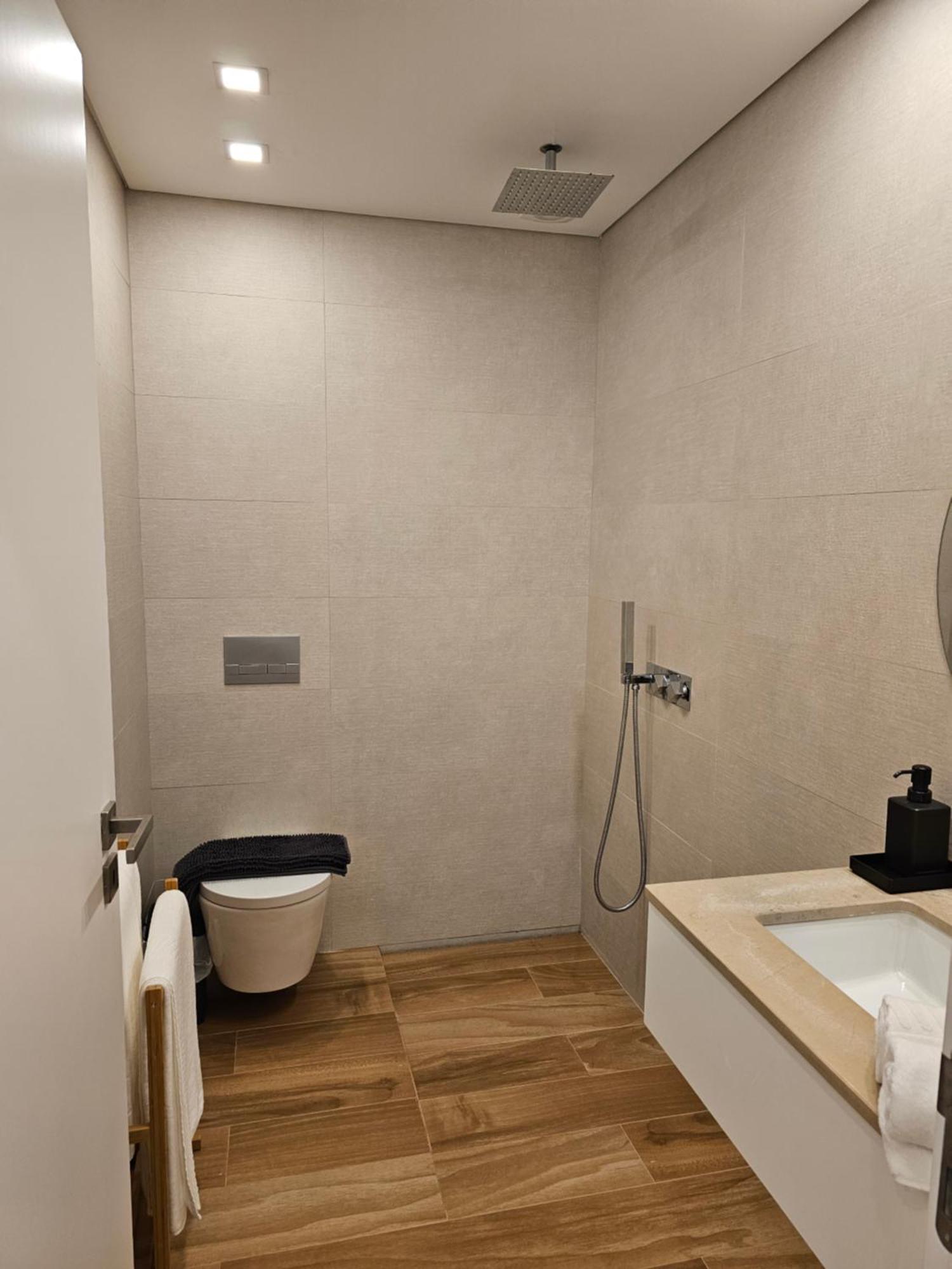 Surfsoul Guesthouse - Bed And Breakfast Peniche Exteriör bild